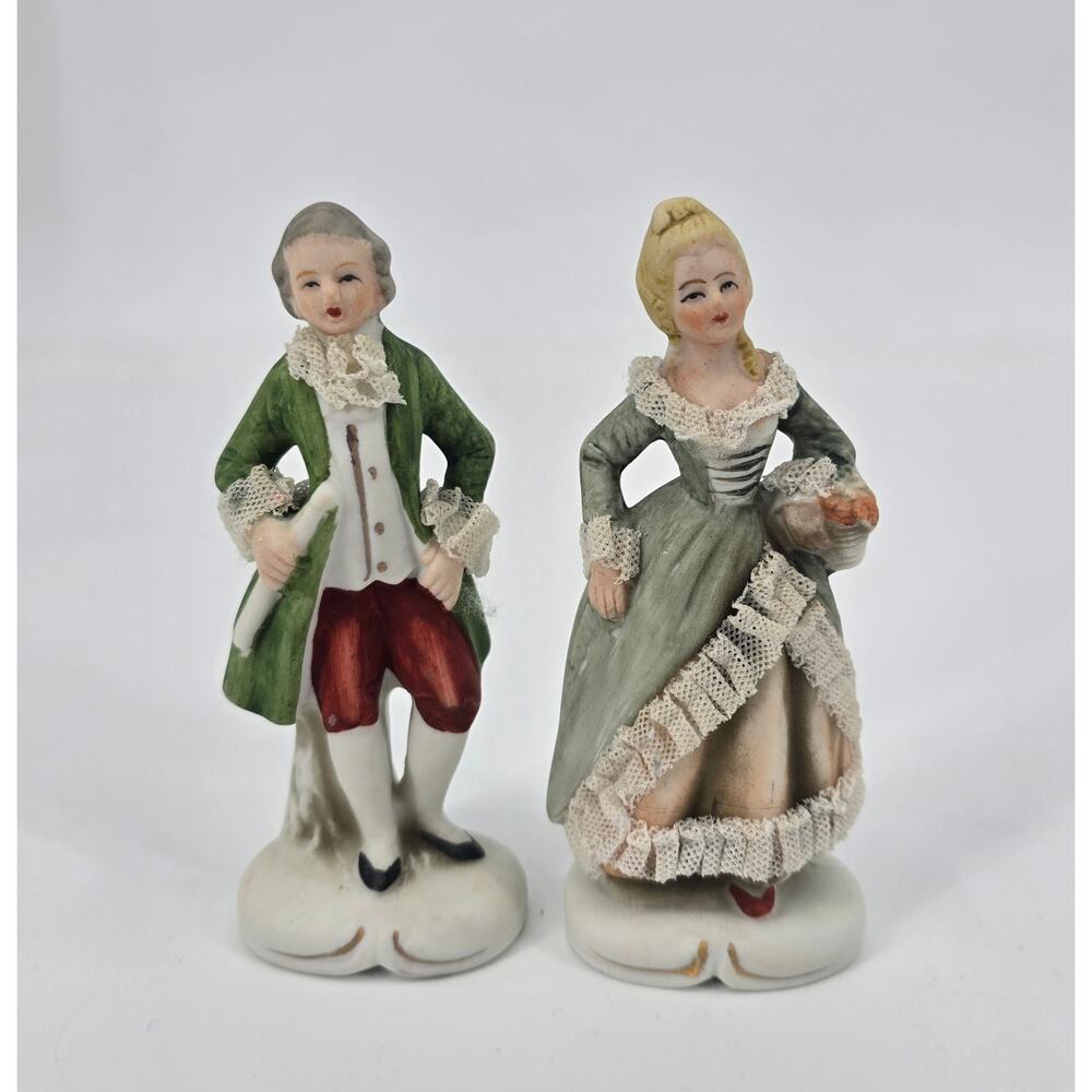Vintage Japan Porcelain Colonial Couple Figurines w/ Lace Trim Mid Century Pair‎